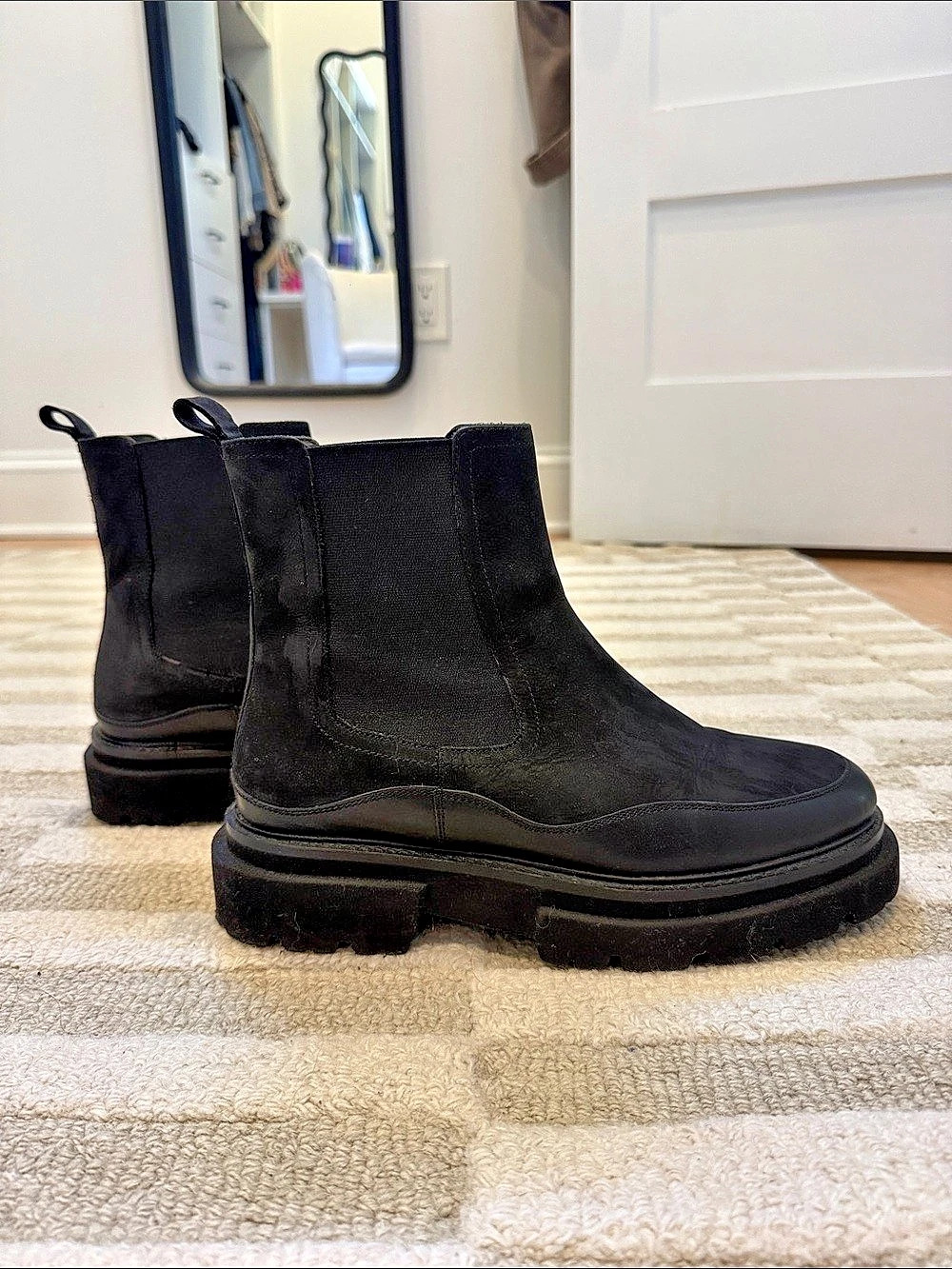 Seychelles Cashew Platform Chelsea Boot Black